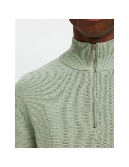 SELECTED 16092601_VE