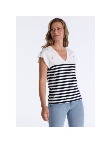 VICTORIO & LUCCHINO 320608236_BL